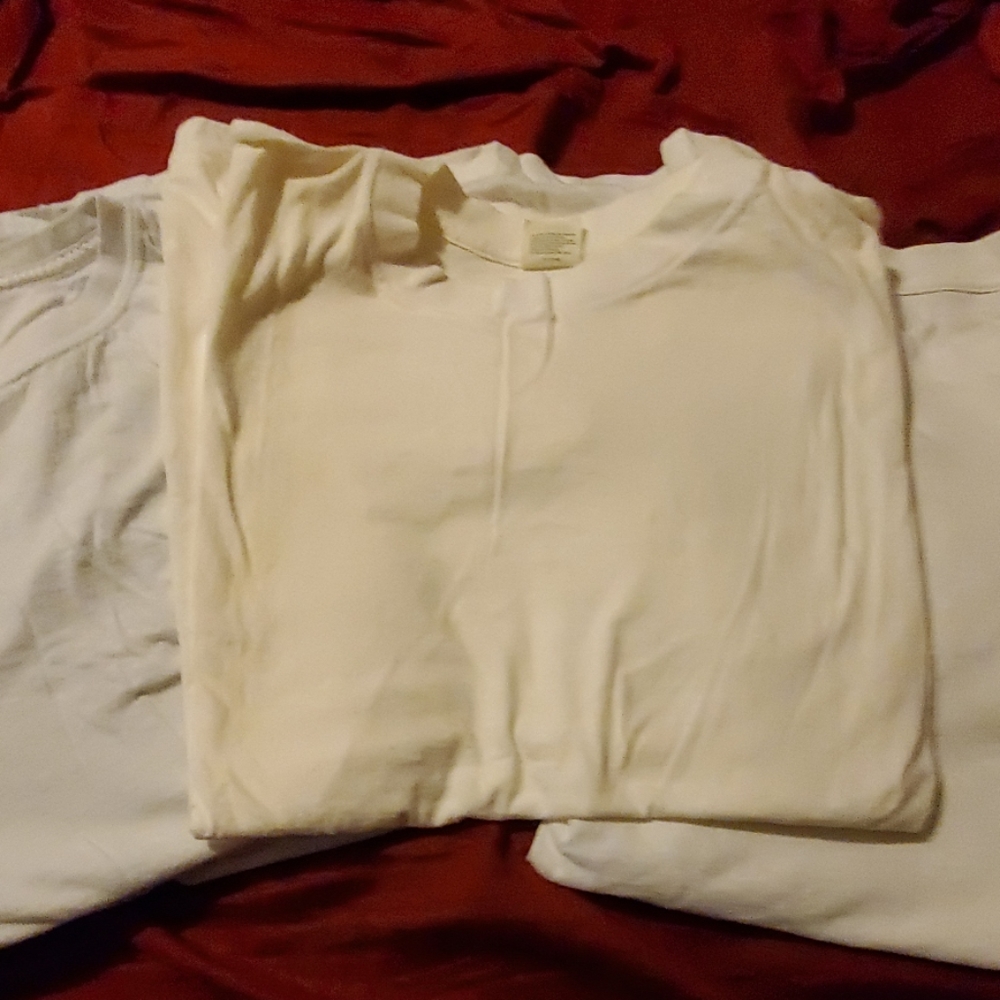 🎈4 for $15 Undershirts